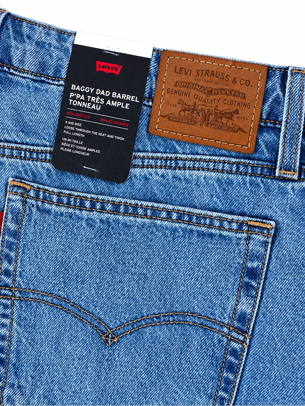 Levi's Baggy Dad Barrel Jeans in Light Blue Denim